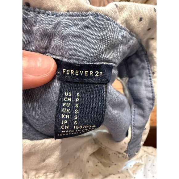 Forever 21 blue and white dot print button up tank Small - Picture 3 of 4